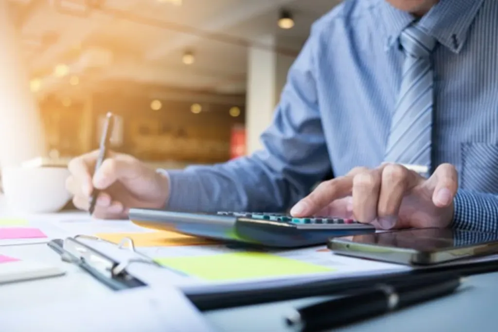 Hora de Economizar: 6 Erros que as Empresas Cometem