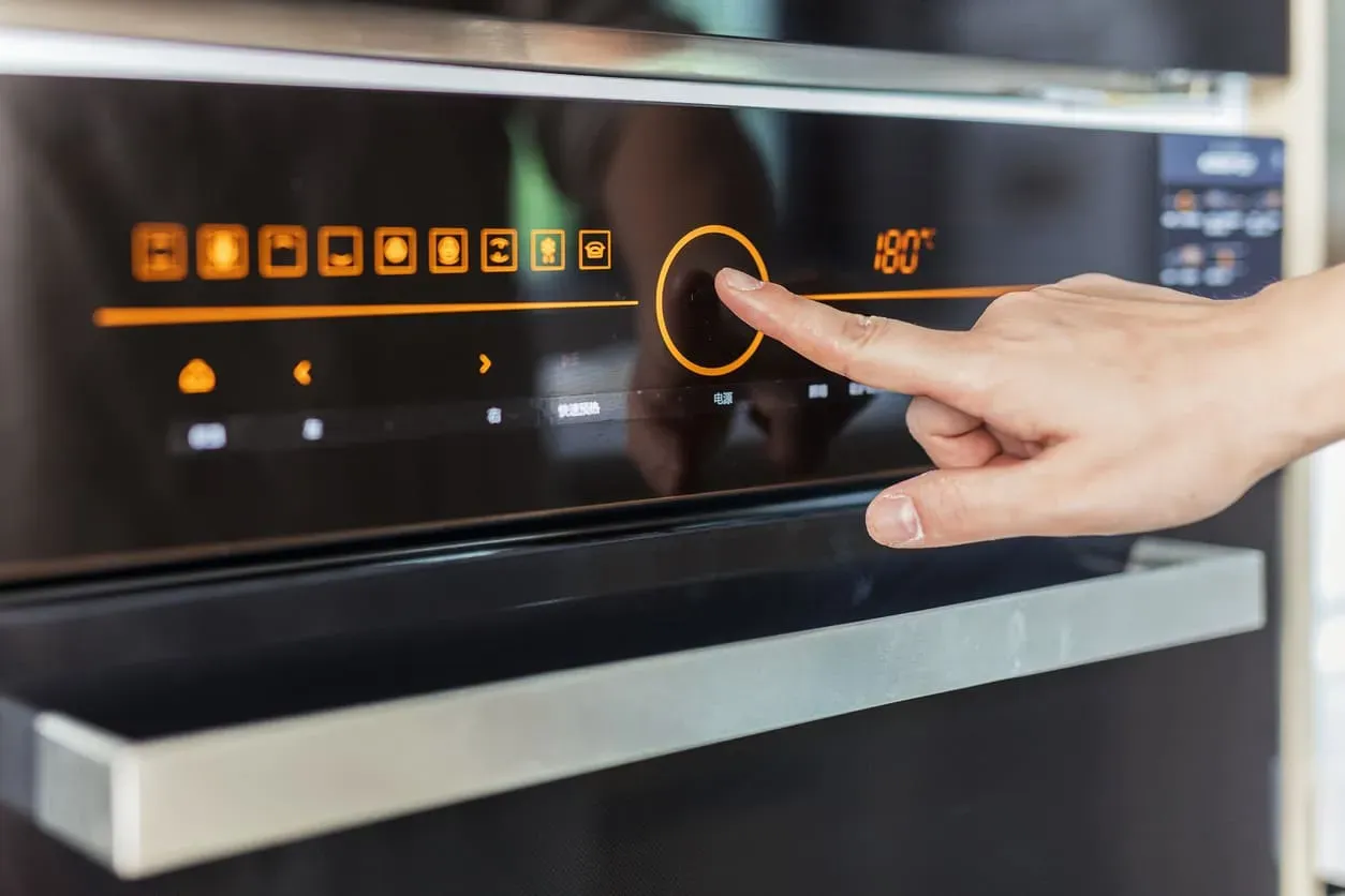 Gasto de energia do Forno Elétrico: comparação com eletros e dicas de economia