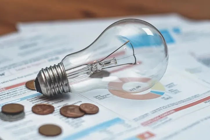 Valor do kWh Cemig: valores atuais, encargos presentes e como calcular
